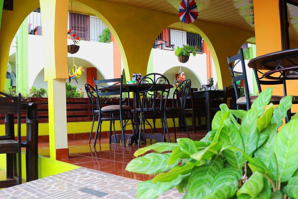 Hotel Las Flores Fortuna La Fortuna Extérieur photo
