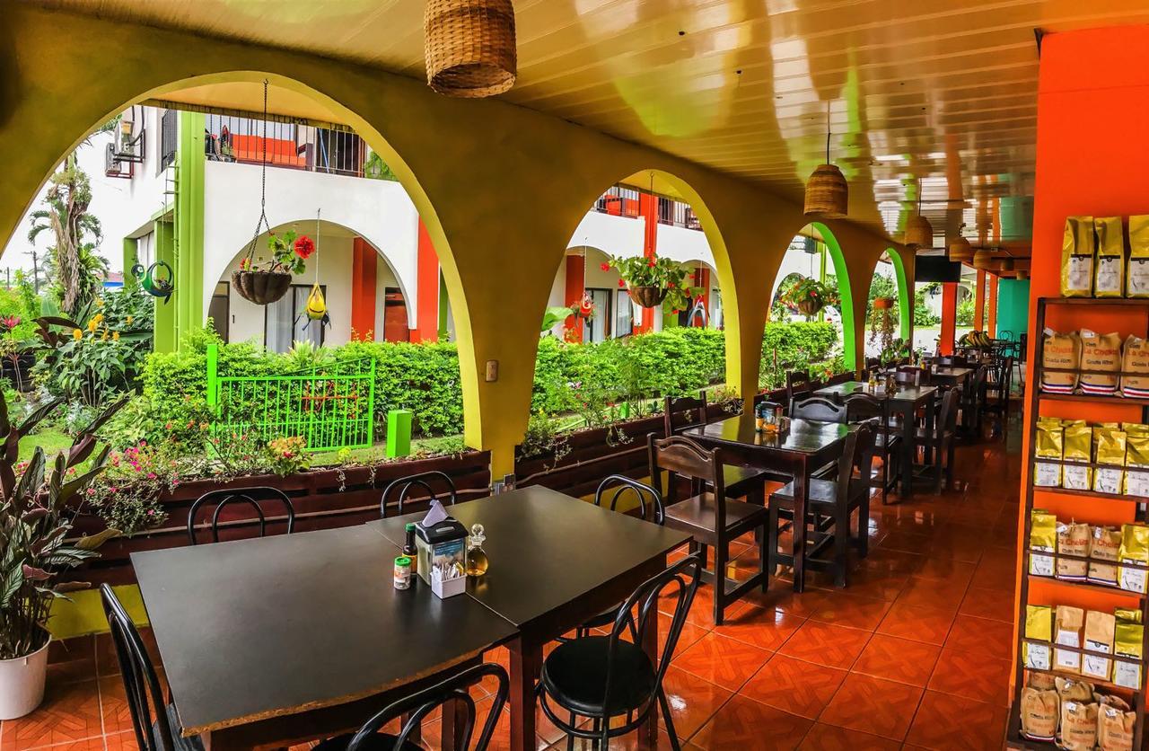 Hotel Las Flores Fortuna La Fortuna Extérieur photo